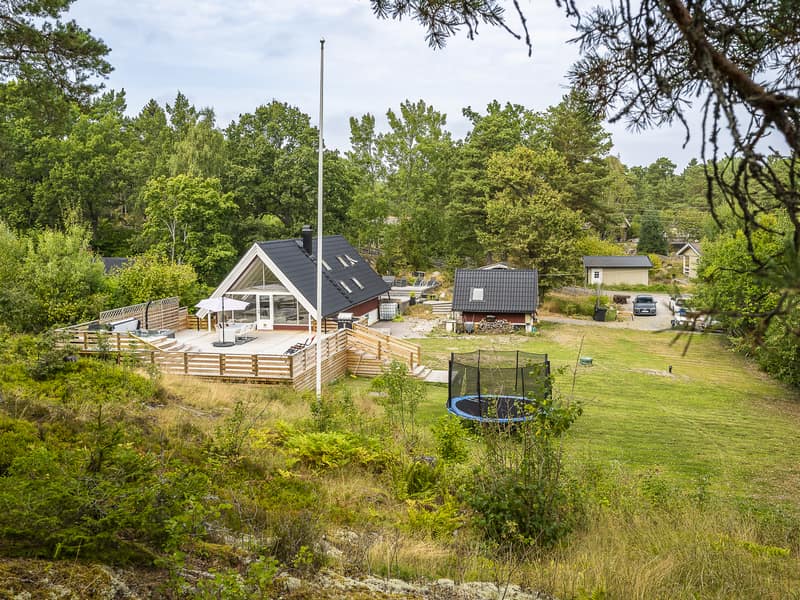 Tranviksvägen 7, Djurhamn